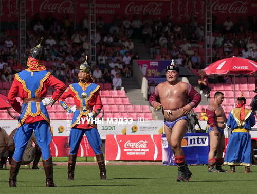 О.Наранбаатар О.Хангай аваргаар тав давж, улсын цолтон боллоо